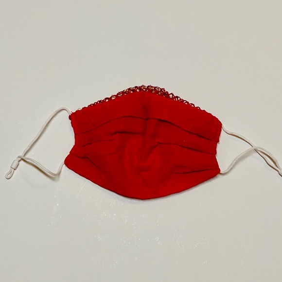 🔥3/$20🔥Rhinestone Sparkly Adjustable Face Mask - Picture 7 of 7